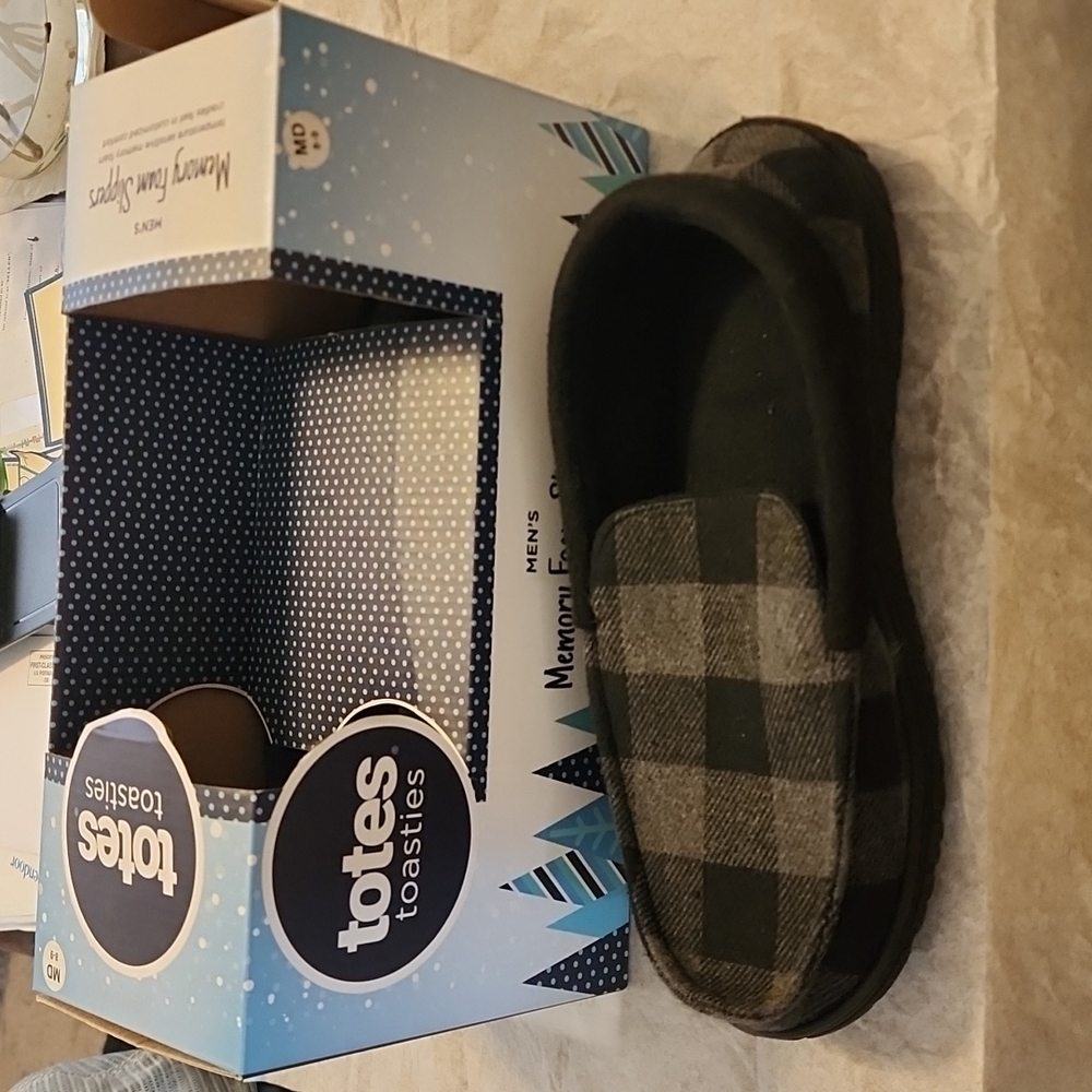 MEN'S TOTES SLIPPERS